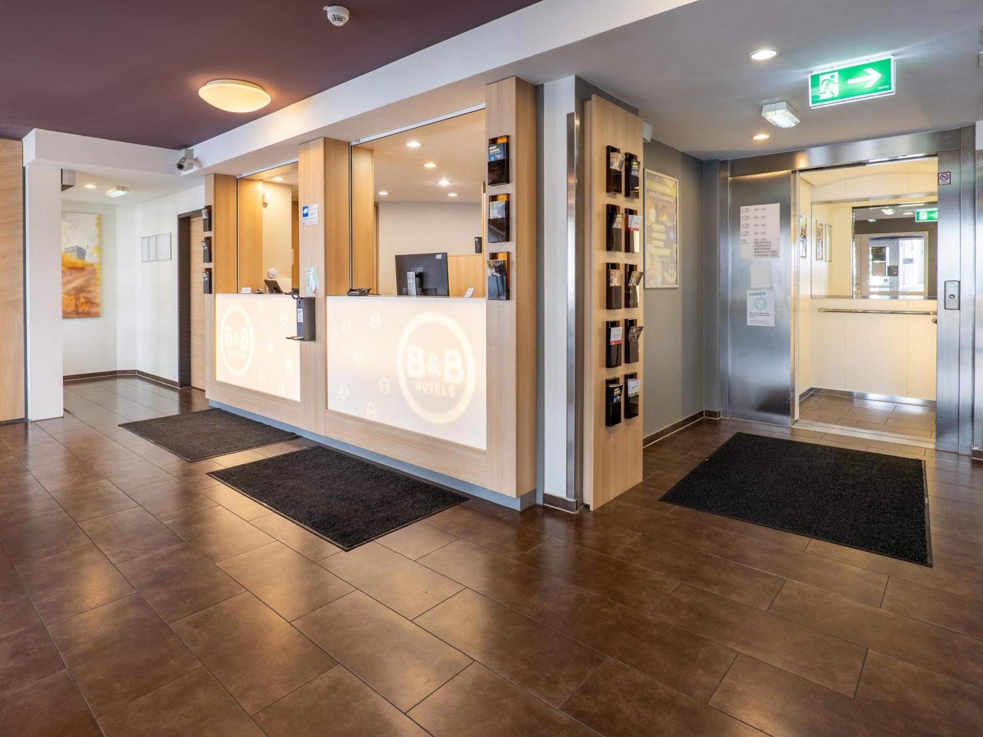 B&B Hotel Heilbronn Bagian luar foto