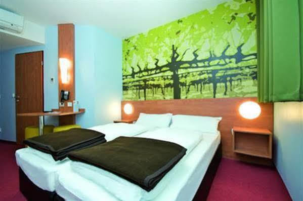 B&B Hotel Heilbronn Bagian luar foto
